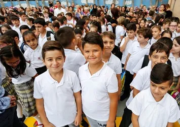 1 Nisan'da okullar tatil