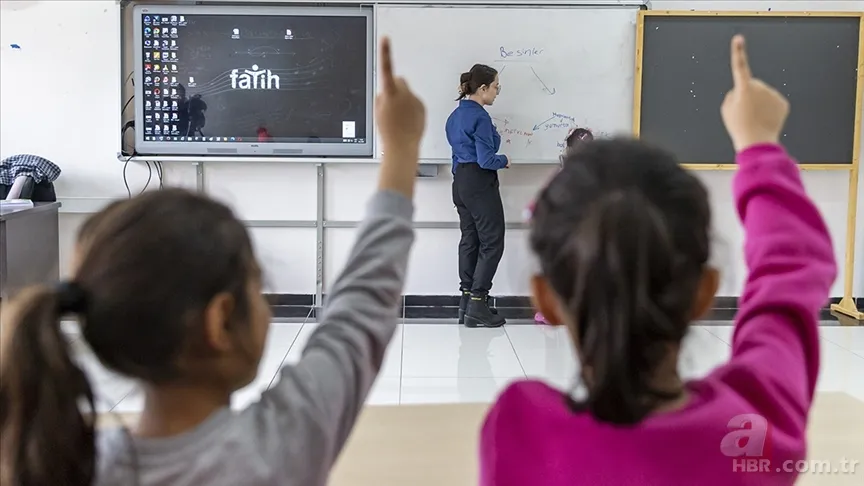 Uzman ve Başöğretmenlik başvuruları başladı: Kimler başvurabilir, şartlar neler? 1