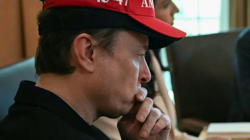 Tesla, patronu Musk'ın ipini çekti!