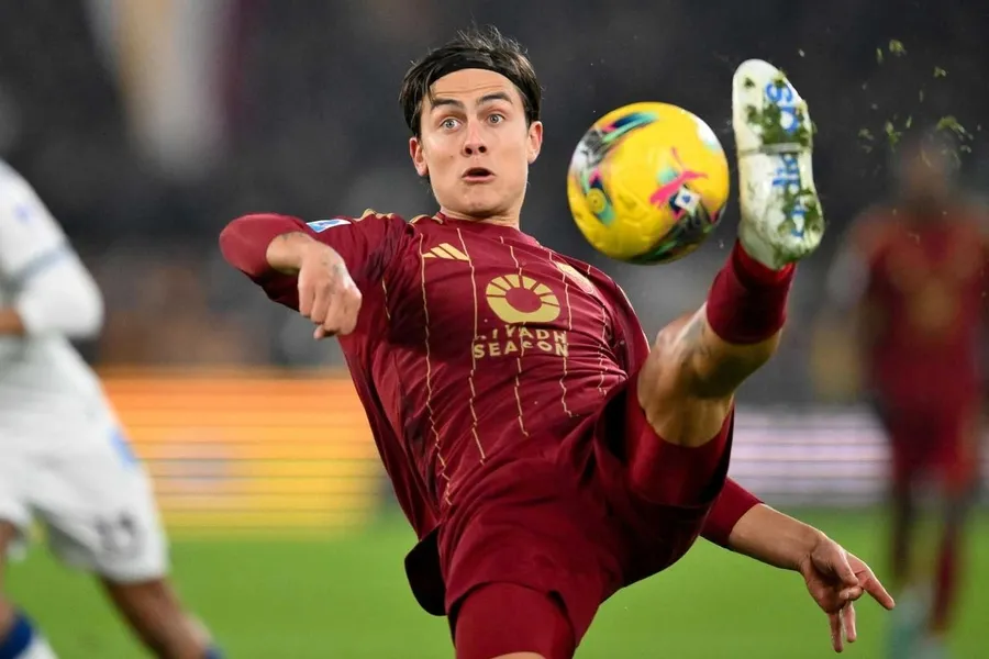 fenerbahcede-paulo-dybala-bombasi-teklif-belli-oldu-1774516980170.jpeg Fenerbahçe'de Paulo Dybala bombası! Teklif belli oldu - 1