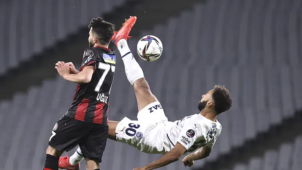 fenerbahce-karagumruk-macinda-muhtemel-11ler-fenerbahce-karagumruk-maci-ne-zaman-saat-kacta-hangi-kanalda-1665307200377.jpg Fenerbahçe-Karagümrük maçında MUHTEMEL 11'LER! Fenerbahçe-Karagümrük maçı ne zaman, saat kaçta, hangi kanalda? - 3