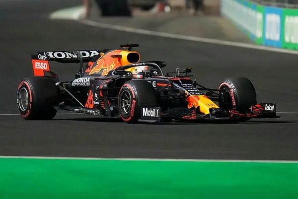 f1 canli izleme yollari nelerdir 5 aralik suudi arabistan gp formula 1 sifresiz canli yayin var mi