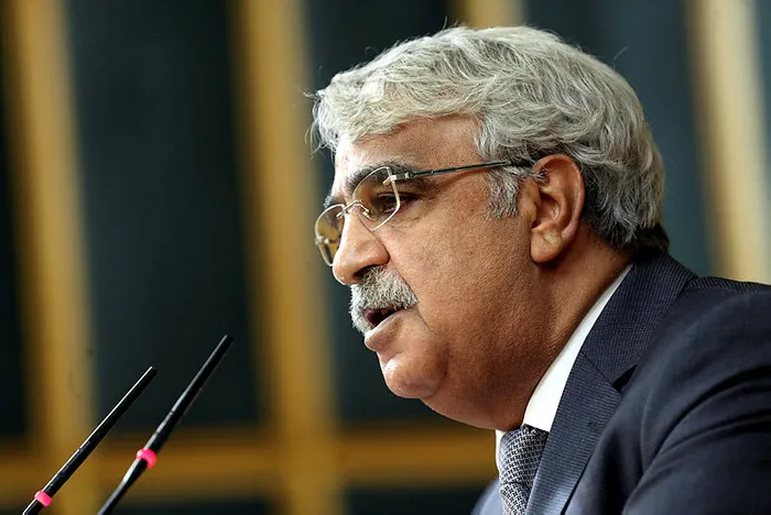 Son dakika: Millet İttifakı'nda adaylık krizi: HDP'den CHP ve İYİ Parti'ye ültimatom! Diyalog yoksa oy da yok mesajı - 4