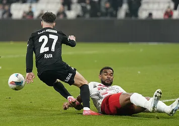 Dolmabahçe'de soğuk duş: Beşiktaş Gaziantep FK'ye mağlup oldu