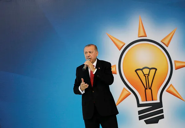 Cumhurbaşkanı Erdoğan, AK Parti’nin seçim beyannamesini açıkladı