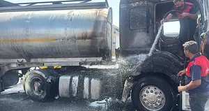 Şırnak’ta akaryakıt yüklü tanker alev aldı
