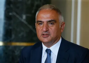 Kültür ve Turizm Bakanı Mehmet Nuri Ersoy duyurdu! Turizmde hedef 22 milyar dolara çıktı