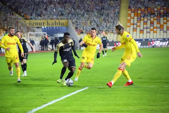 Yeni Malatyaspor 1-2 Göztepe (MAÇ SONUCU-ÖZET) - 4