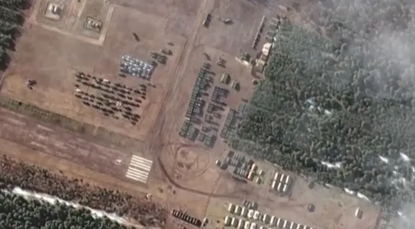 Karadeniz’de savaş çanları yükseliyor! İşte dakika dakika Rusya - Ukrayna krizinde yaşanan gelişmeler | Ukrayna’da OHAL ilan edildi