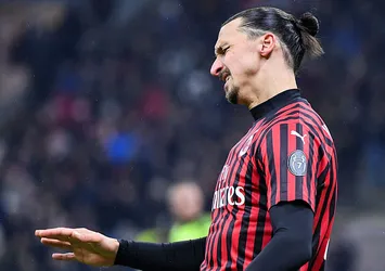 Zlatan Ibrahimovic İtalya'dan ayrıldı!