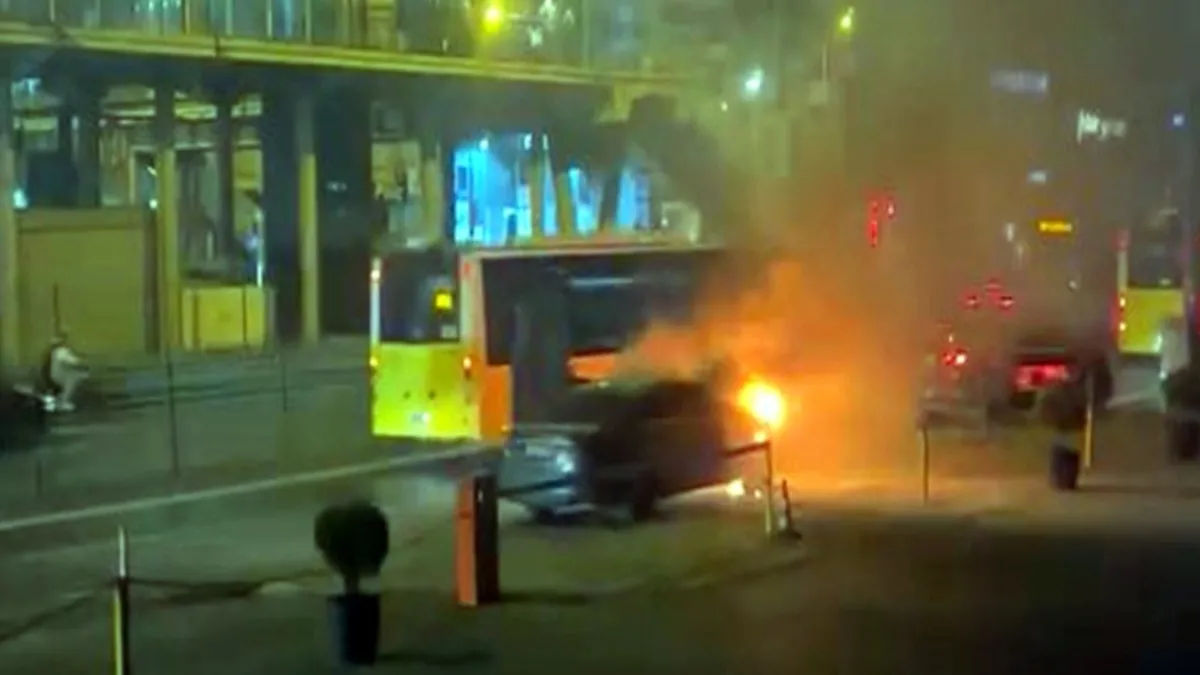 Avcılar korku dolu anlar: D100 karayolunda otomobilde yangın çıktı