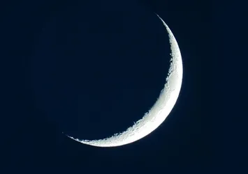 Hilal göründü mü son dakika? Ramazan Hilali Türkiye'de görünecek mi, hangi illerde görünecek? Orucun habercisi...