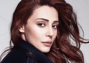 Cansu Melis Karakuş'un adı Cem Yılmaz ile anıldı meğerse Hakan Sabancı ile...