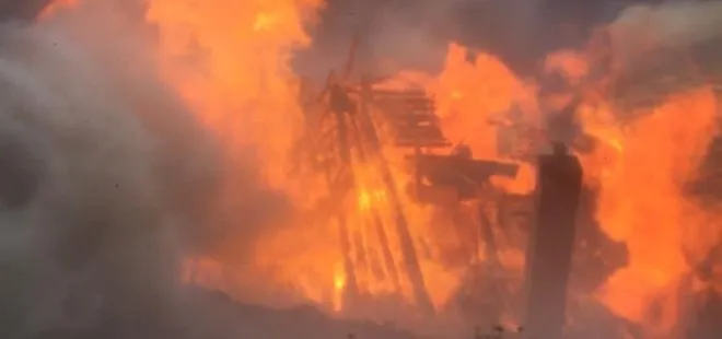 Rize’de köy evlerinde yangın! İkizdere Kaymakamı: Büyüyerek devam ediyor