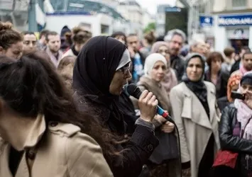 Başörtülü velileri okula sokmadılar