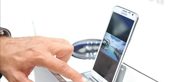 Samsung, dünyanın en büyük cep telefonu fabrikasını açıyor