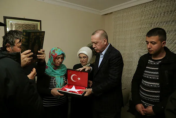 Son dakika: CHP'li İBB’den şehit ailesine saygısızlık! - 8