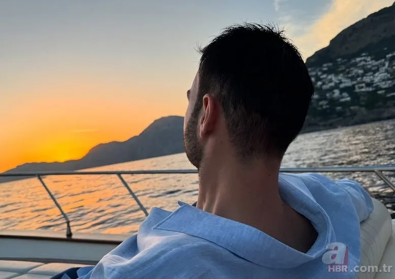 Sabancı ailesine giren Esra Bilgiç'e beğeni yağdı! Faruk Sabancı ile ilk kez... 7