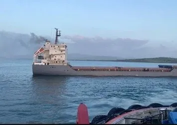 Çanakkale Boğazı’nda gemi yangını