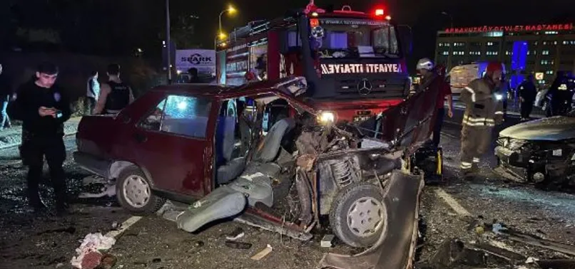 İstanbul Arnavutköy'de feci kaza! Ölü ve yaralılar var