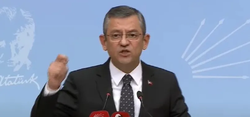 CHP'de ikinci bildiri skandalı yolda! Özgür Özel'den "yeniden imzalamayacağız" iması! DEM Parti'nin ortakları Kandil'e selam çakma peşinde...