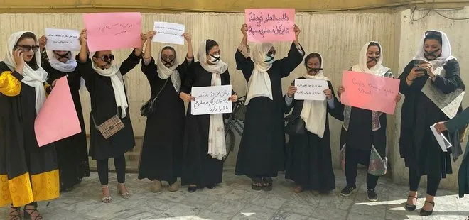 Afganistan’da Taliban’dan kadınlara yönelik flaş karar! Evlerinizde kalın