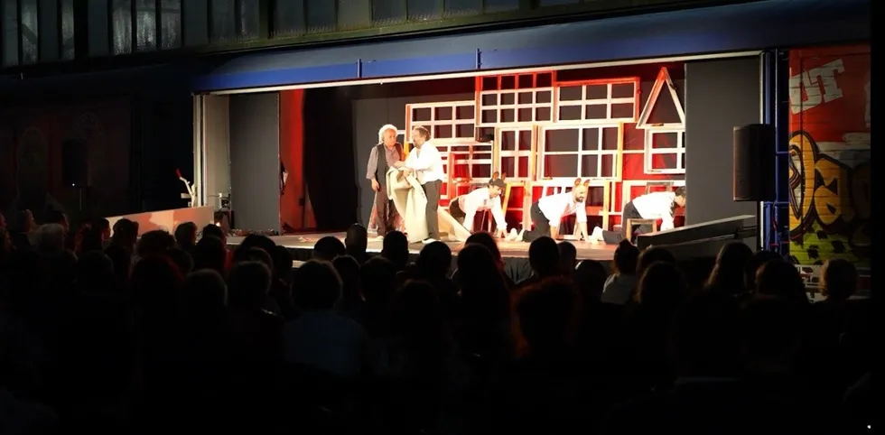 raylarda-sanat-yolculugu-tiyatro-treni-4-mayista-ankaradan-yola-cikacak-1776935340197.jpg Raylarda sanat yolculuğu (Foto: ahaber.com.tr)