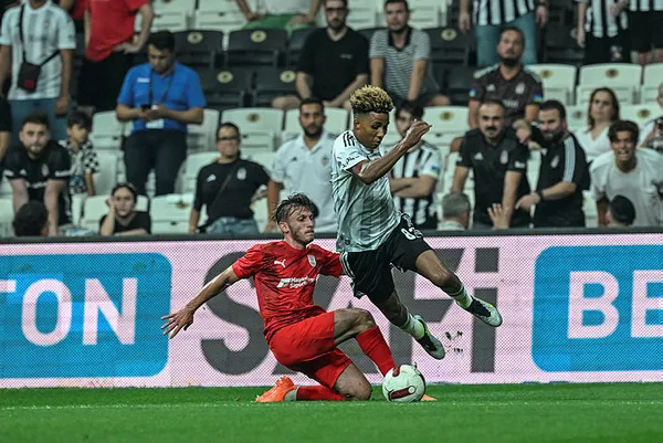 Kartal son dakikalarda yıkıldı! Beşiktaş 1-1 Pendikspor MAÇ SONUCU