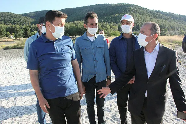 Salda Gölü'ndeki sarımtırak görüntüye ilişkin Vali Ali Arslantaş'tan flaş açıklama - 2