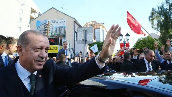 son-dakika-ak-parti-mkyk-baskan-erdogan-liderliginde-toplandi-omer-celikten-onemli-aciklamalar-macrona-sert-te-1671725096589.jpg Son dakika: AK Parti MKYK Başkan Erdoğan liderliğinde toplandı! Ömer Çelik'ten önemli açıklamalar | Macron'a sert tepki: Vizyonsuz - 8