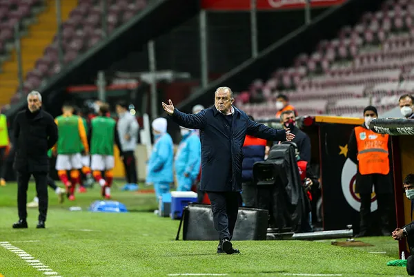 Fatih Terim'den hakeme sert eleştiri - 5