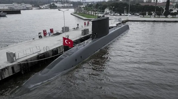 Derinliklerin Efsanesi TCG Preveze! 50 gün su altında görev yapabiliyor