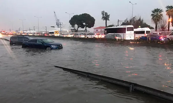 Türkiye'ye Sibirya soğukları ve kar geliyor! Hangi illere kar yağacak? Meteoroloji'den kar ve sel uyarısı - 10