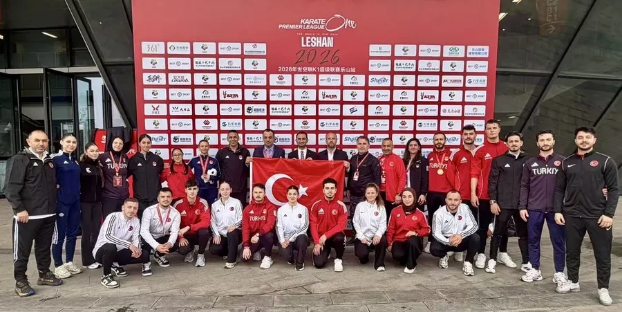 cinde-turklerin-destani-2-altin-1-bronz-madalya-1775994764968.jpeg Çin'de Türklerin destanı: 2 altın 1 bronz madalya - 2