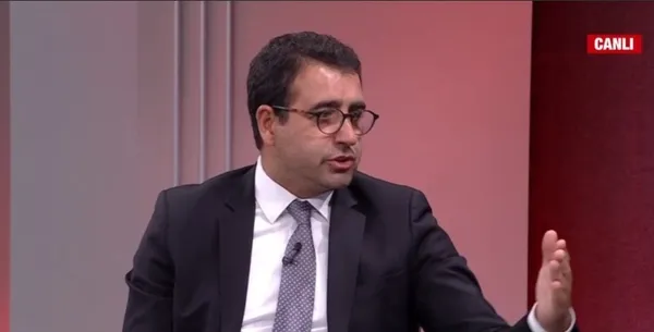 Üstün Dökmen’in başörtüsü düşmanlığına AK Partili Şentürk’ten tepki: Tedavi olması lazım