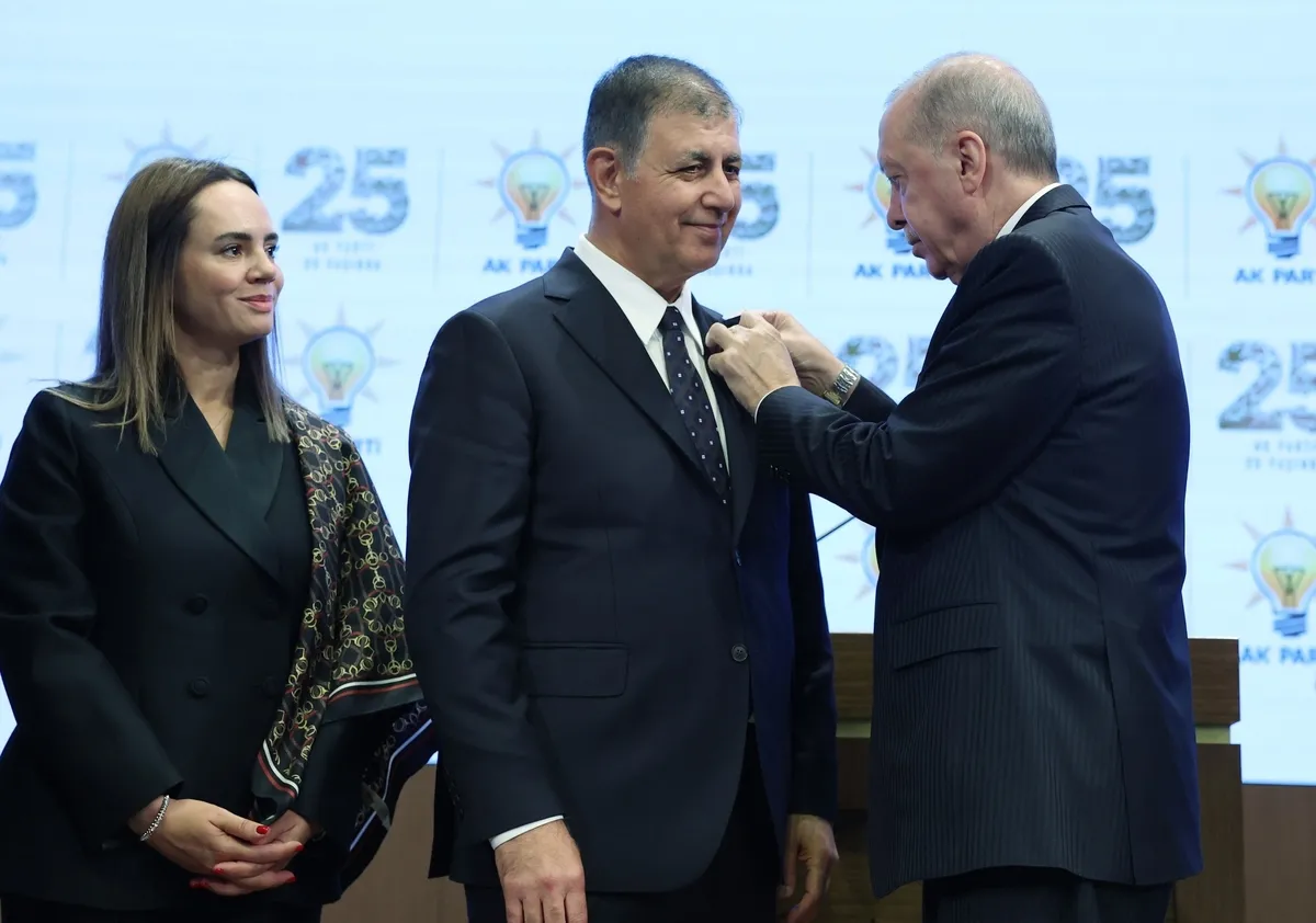 Cemil Tugay AK Parti’ye geçiş sürecinde Başkan Erdoğan ile olan diyaloğunu anlattı: "Bana güven verdi" - 4