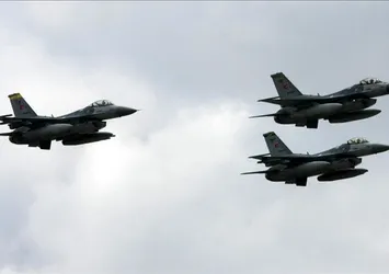 Şemdinli'de PKK'ya hava operasyonu