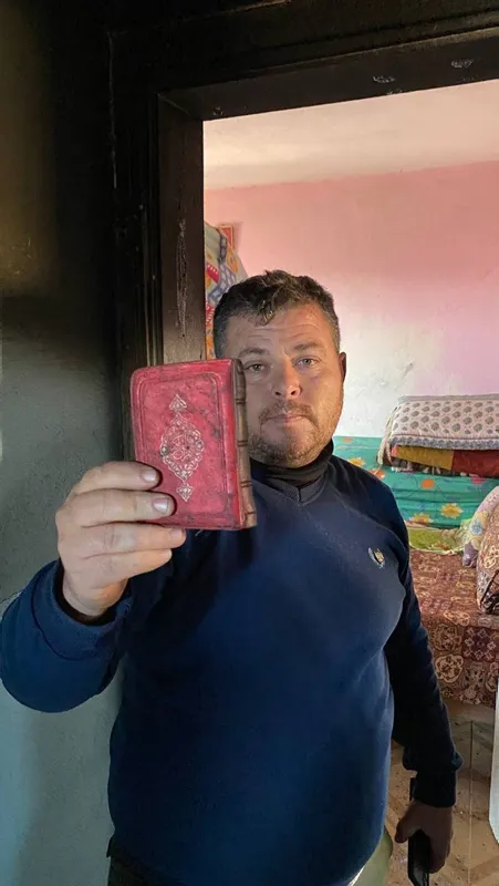 Adana'da mucize gibi olay! Küle dönen evde Kur'an-ı Kerim sağlam kaldı - 1