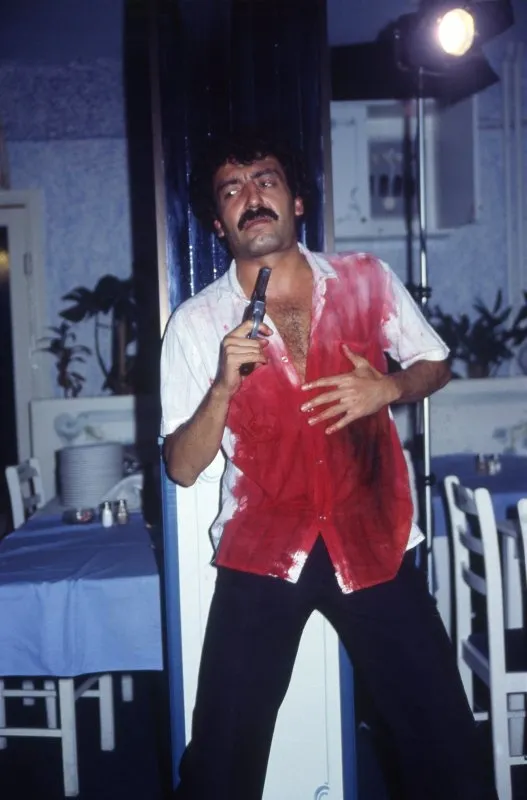 Müslüm Gürses’in bilinmeyen fotoğrafları! Müslüm Gürses kaç yaşında neden öldü? İşte detaylar…