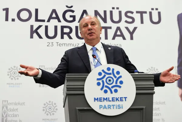 Muharrem İnce’den altılı masaya salvolar: Biri ’evet’ diyor biri ’hayır’