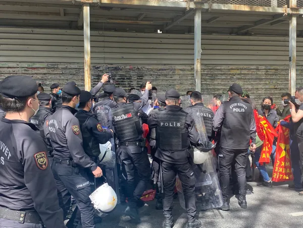 Son dakika | 1 Mayıs provokatörleri yine sahnede! Polis geçit vermedi