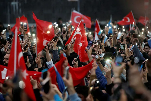 Türkiye’nin 81 ilinden Başkan Erdoğan’ın zaferinin sevinç görüntüleri! Başkan Erdoğan’ın konuşmaları…