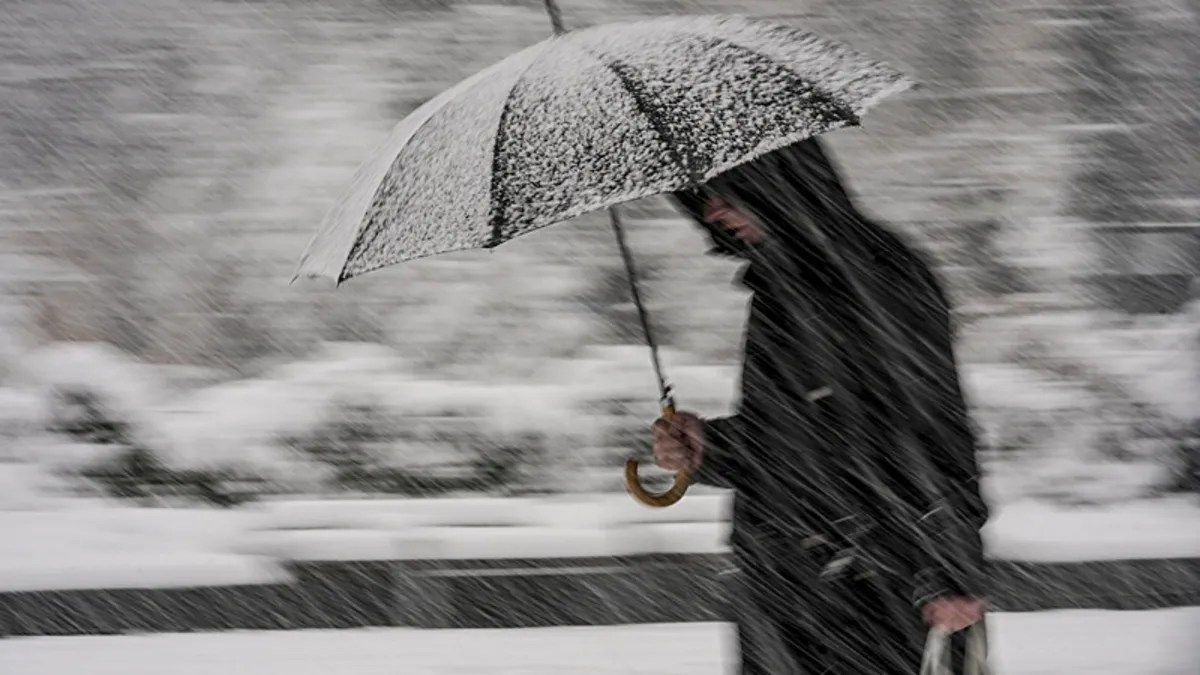 İstanbul'da fırtına bitiyor, kar geliyor! Harita resmen alarm verdi: İşte kritik günler