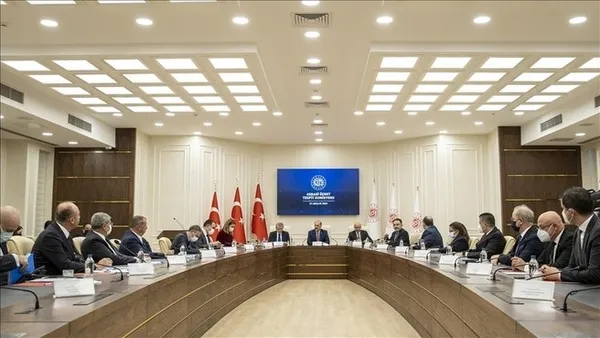 asgari-ucret-9-bin-tl-olur-mu-ak-parti-mkyk-uyesi-resul-kurt-son-gelismeleri-a-haberde-anlatti-1671561568338.jpg Asgari ücret 9 bin TL olur mu? AK Parti MKYK üyesi Resul Kurt son gelişmeleri A Haber'de anlattı - 1