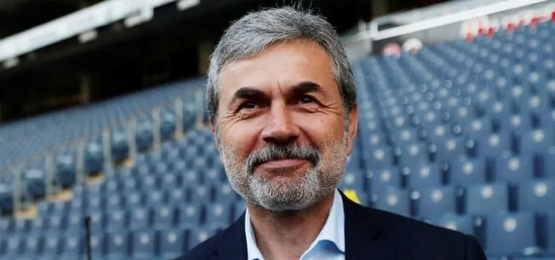 Okan Buruk ile yollarını ayıran Başakşehir'in yeni hocası Aykut Kocaman oldu