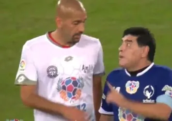 Barış maçında Maradona ve Veron gerginliği