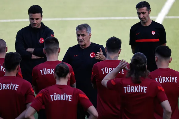 Türkiye EURO 2020’de gruptan nasıl çıkar? İşte o senaryo