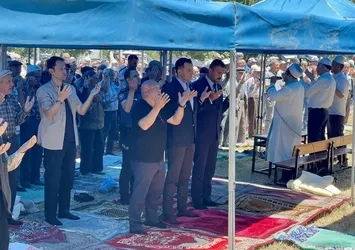 Düzağaç'ta yağmur duası yapıldı