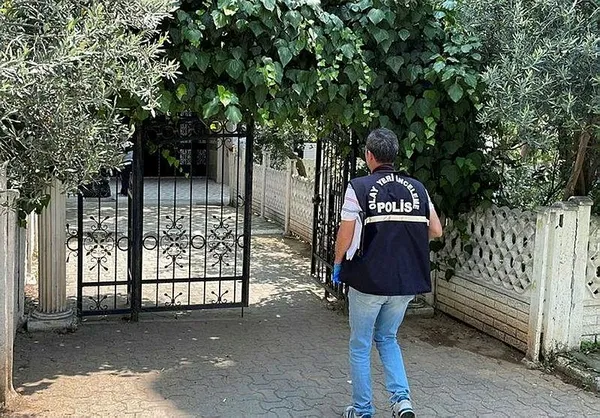 1688053438100.jpeg İzmir'de kan donduran vahşet! Eski eşi ve abisini katletti çocuğunu alıp kaçtı - 1