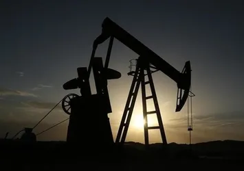 ABD'nin ham petrol stokları azaldı
